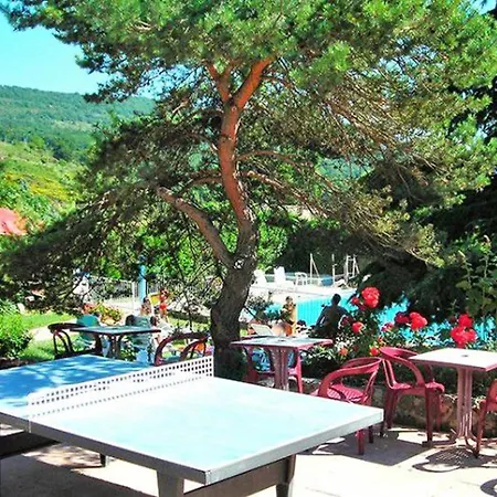 Confortable Avec Terrasse - Api-1-52-354 * Darbres